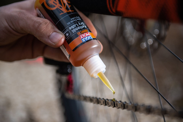 6051_Bike Dry Lube